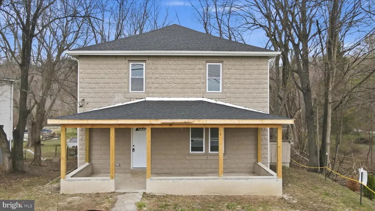 1035 Hammonds Mill Rd, Hedgesville, WV 25427 - #1