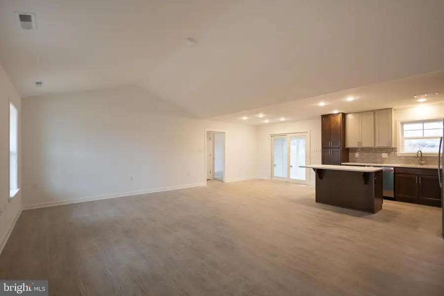 127 Thoroughbred Ter, Martinsburg, WV 25404 - #3