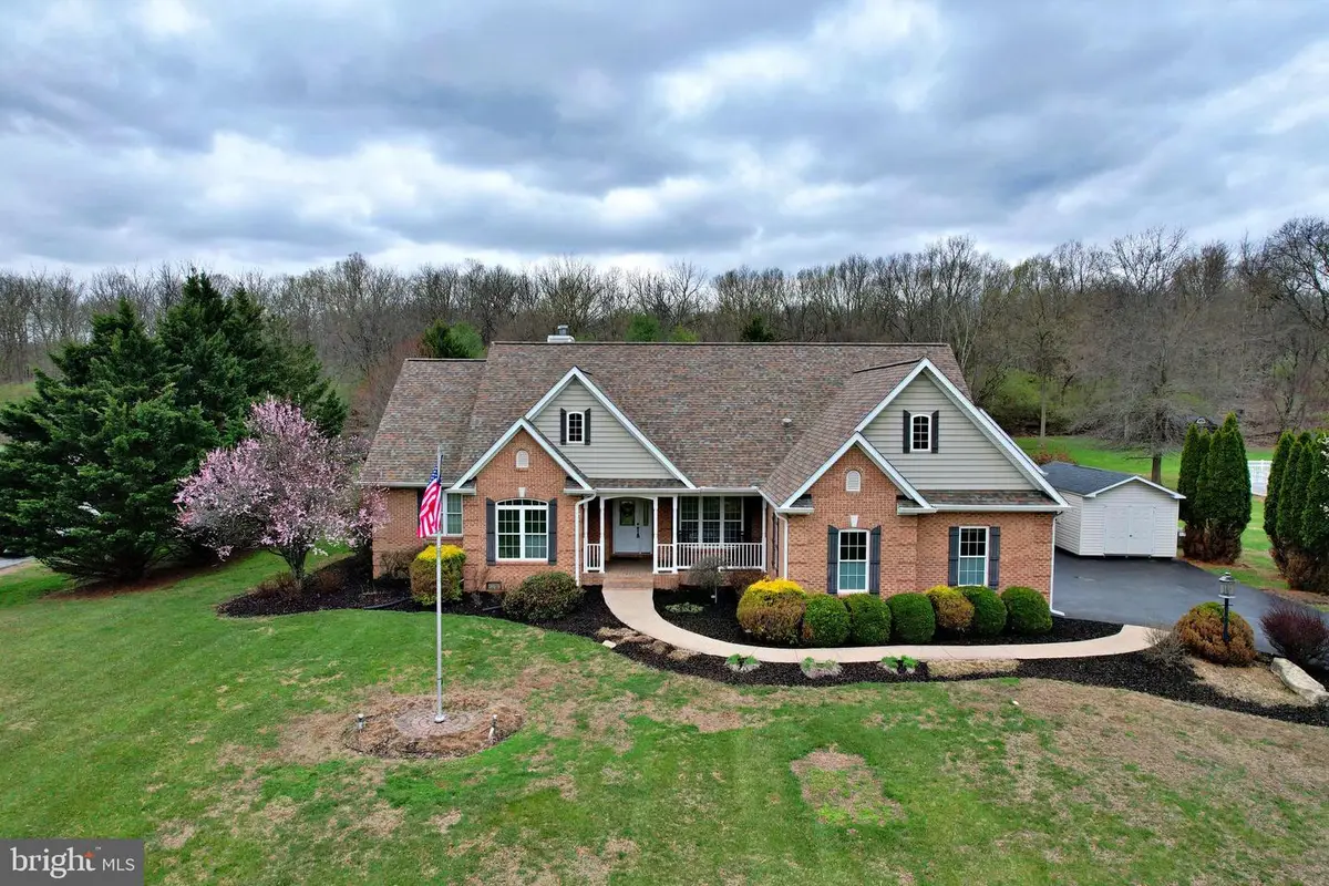 407 Lost Rd, Martinsburg, WV 25403 - #1