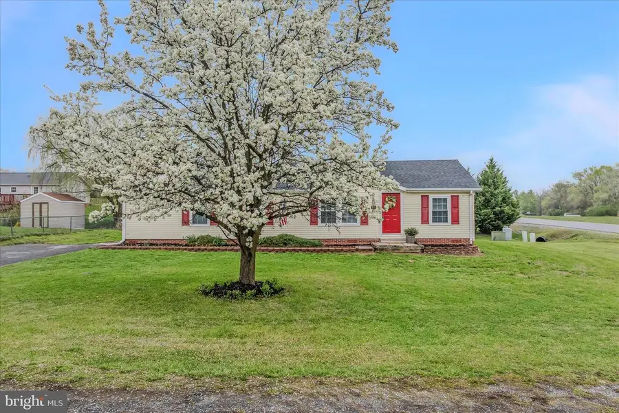 16 Longbranch Dr, Martinsburg, WV 25405 - #2