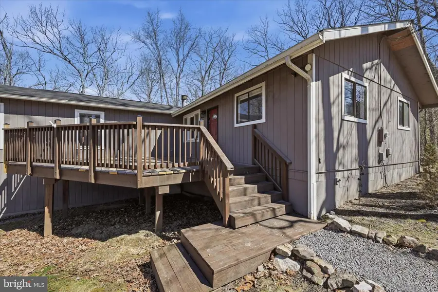 110 Tall Pine Ln, Gerrardstown, WV 25420 - #3