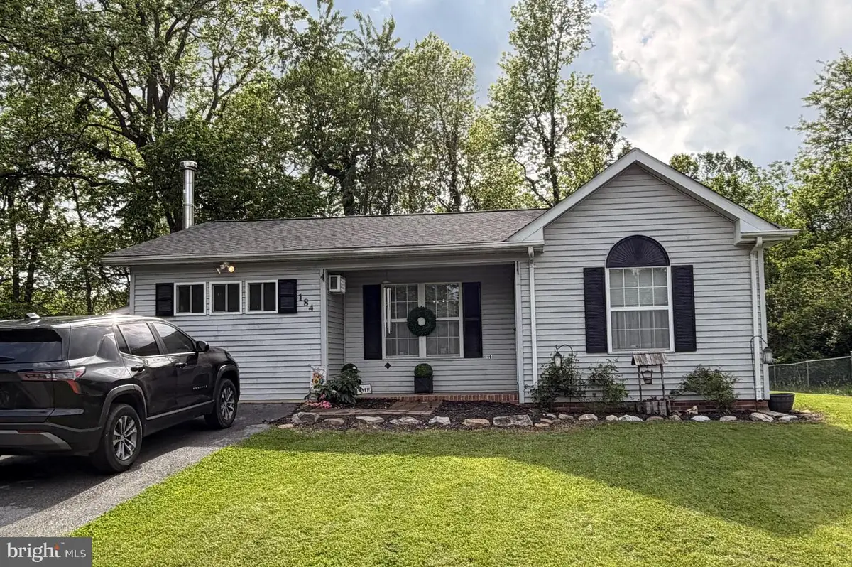 184 Dexter Dr, Martinsburg, WV 25405 - #1