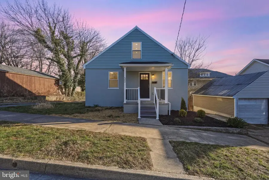 502 Berry St, Martinsburg, WV 25401 - #2