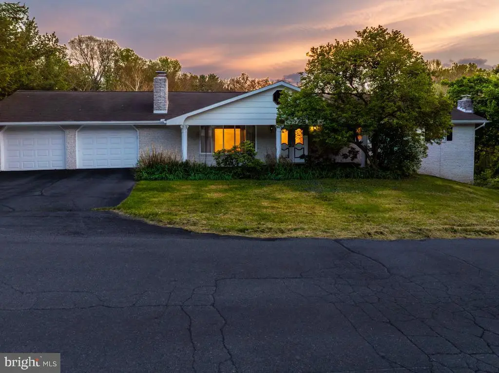 16 Marva Ct, Martinsburg, WV 25404 - #1