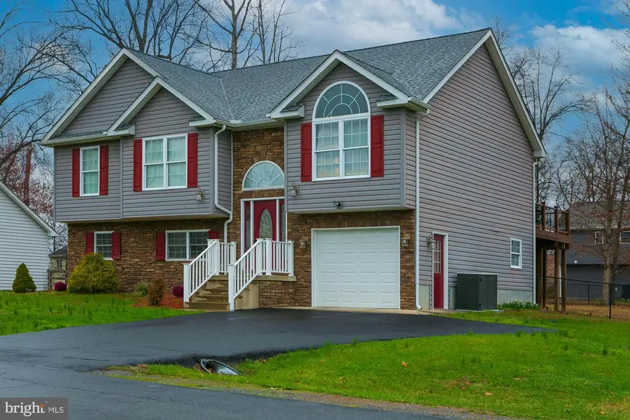 169 Lure Ct, Inwood, WV 25428 - #2