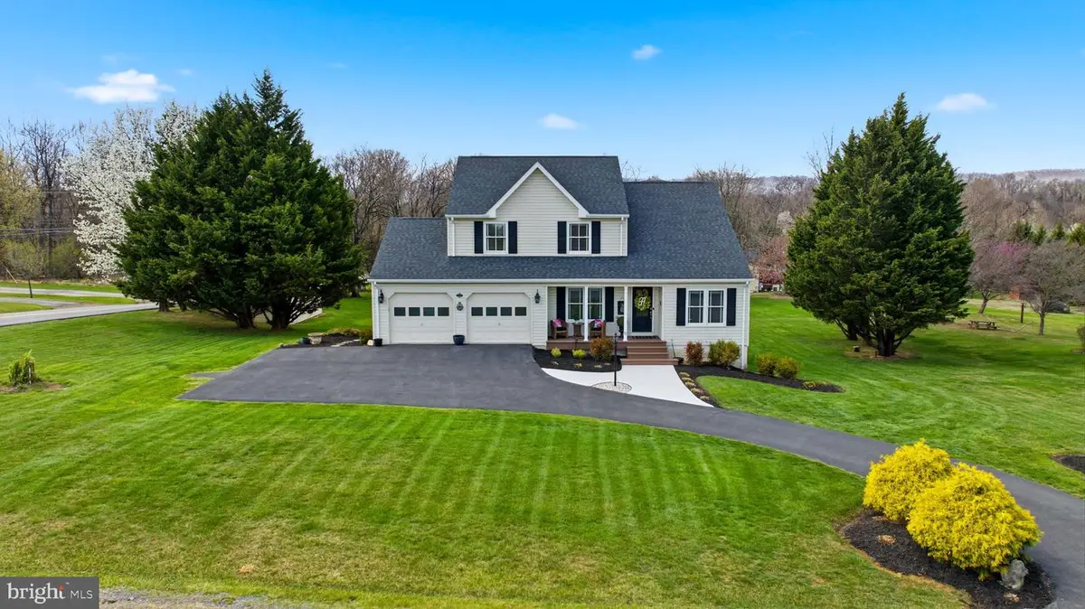 17 Renaissance Dr, Martinsburg, WV 25403 - #1