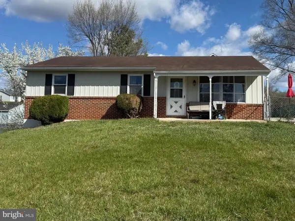 503 Vicky Bullett St, MARTINSBURG, WV 25401