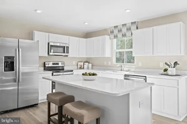 1753cb Mutual Dr, INWOOD, WV 25428