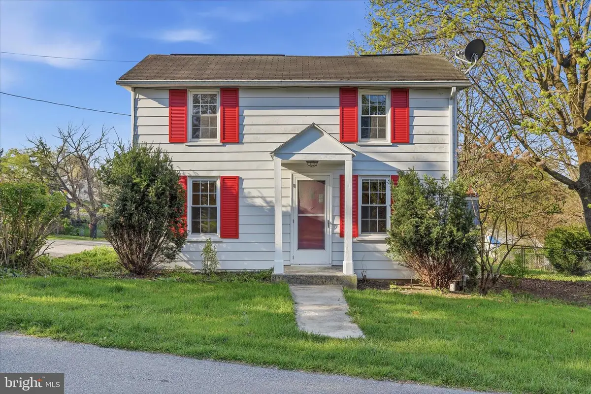 201 Rick St, Martinsburg, WV 25404 - #1