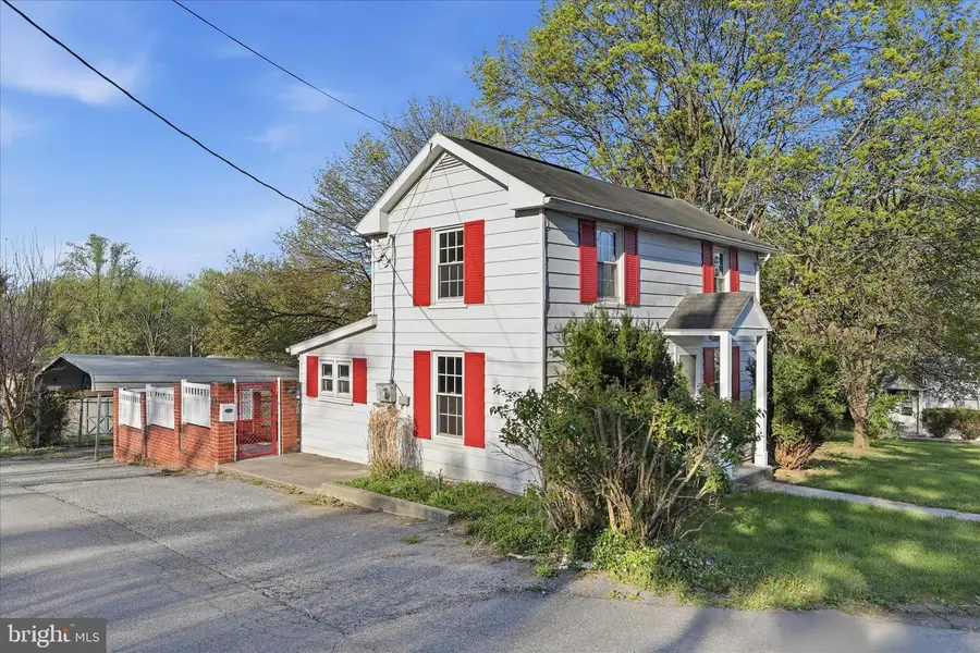 201 Rick St, Martinsburg, WV 25404 - #2