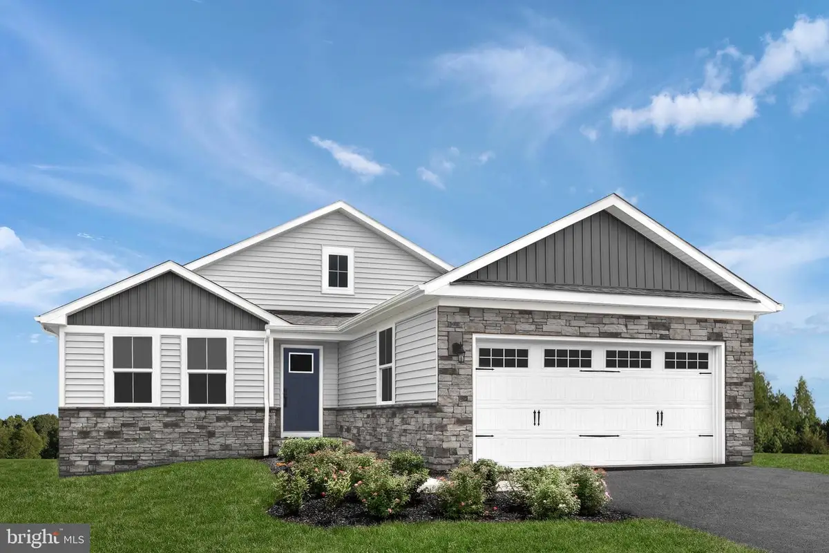 1755 Alice Springs Dr, Martinsburg, WV 25403 - #1