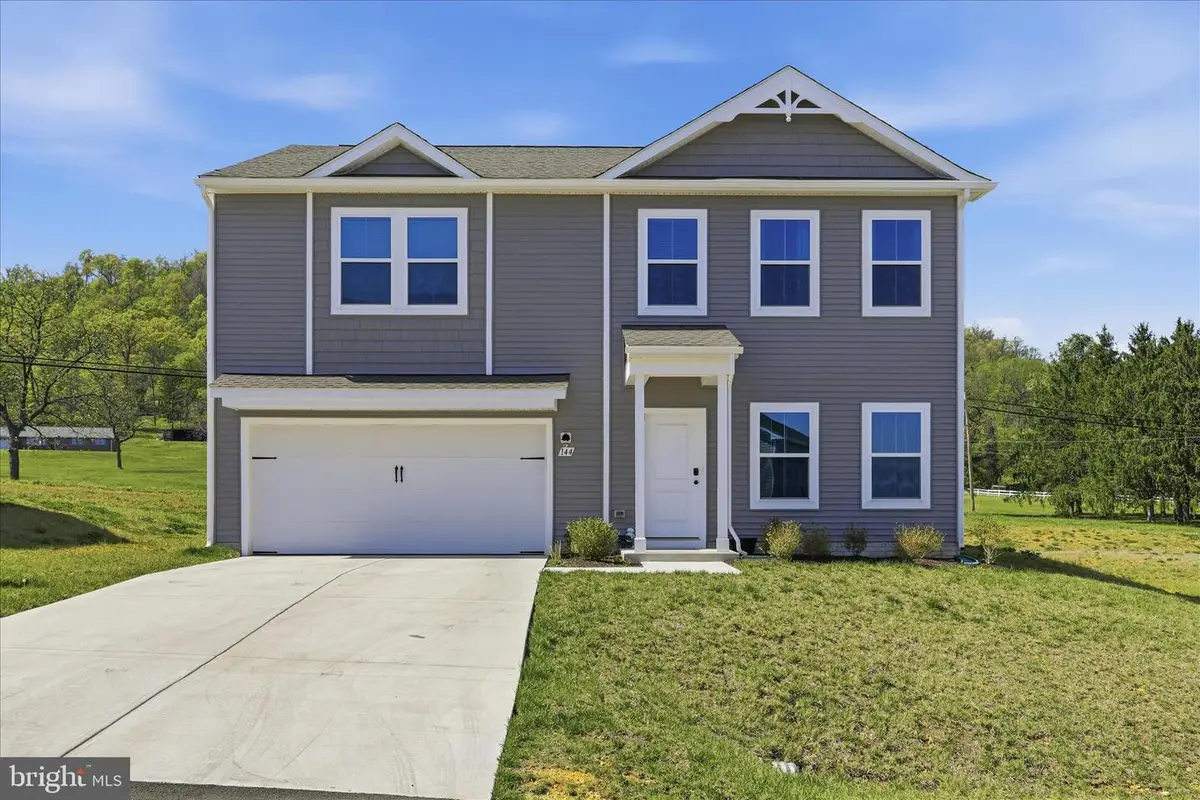 144 Scoter Rd, Hedgesville, WV 25427 - #1