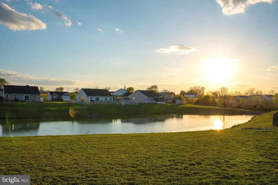 88 Aldershot Dr, Martinsburg, WV 25405 - #2