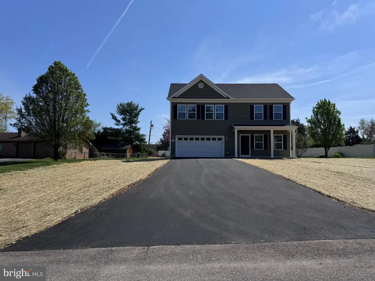 152 General Lee Ave, Inwood, WV 25428 - #1