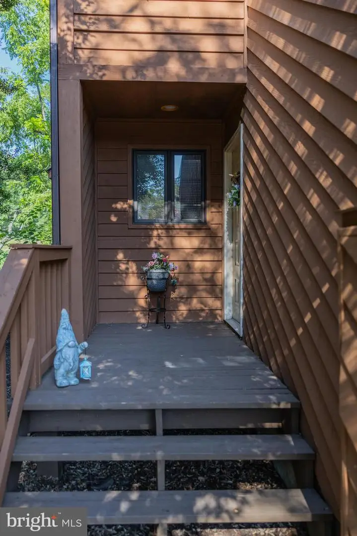 204 Tecumseh Trl, Hedgesville, WV 25427 - #2