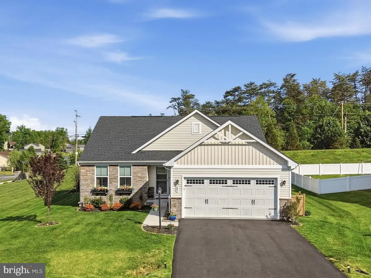 185 Bait Rd, Inwood, WV 25428 - #1