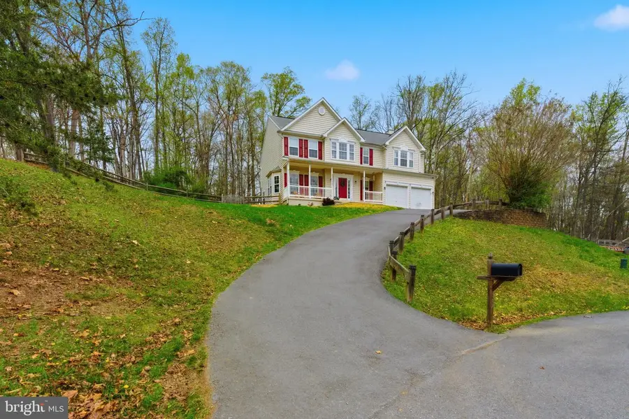 369 Rotterham Dr, Hedgesville, WV 25427 - #2