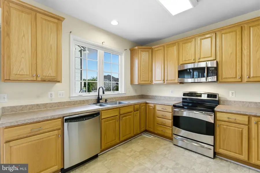 313 Lewisburg Ln, Martinsburg, WV 25403 - #3