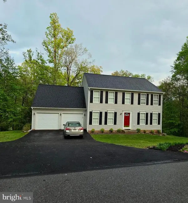 336 Zenith Dr, HEDGESVILLE, WV 25427
