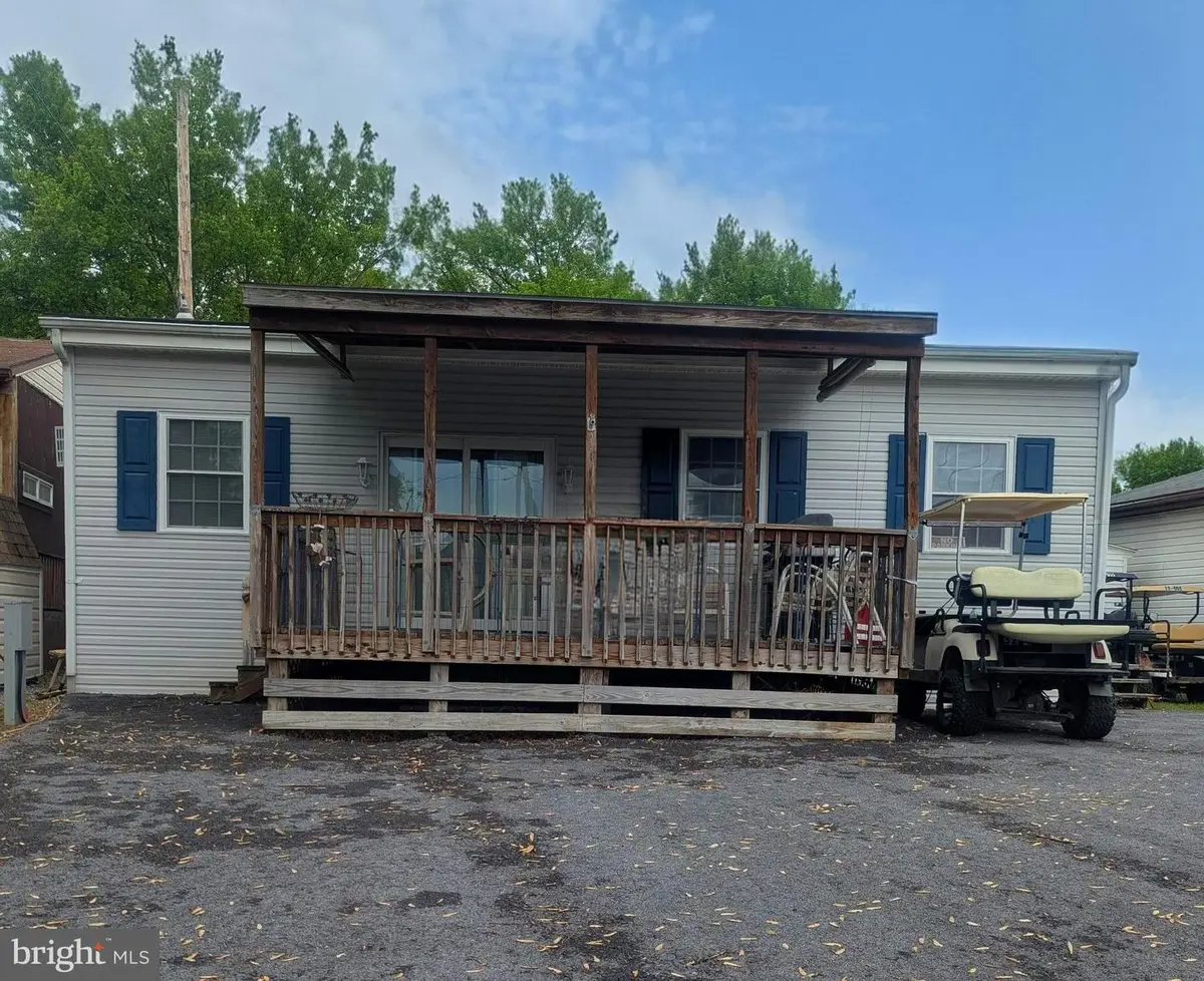 Block 32 Lot 4 Hilo Road, Falling Waters, WV 25419 - #1