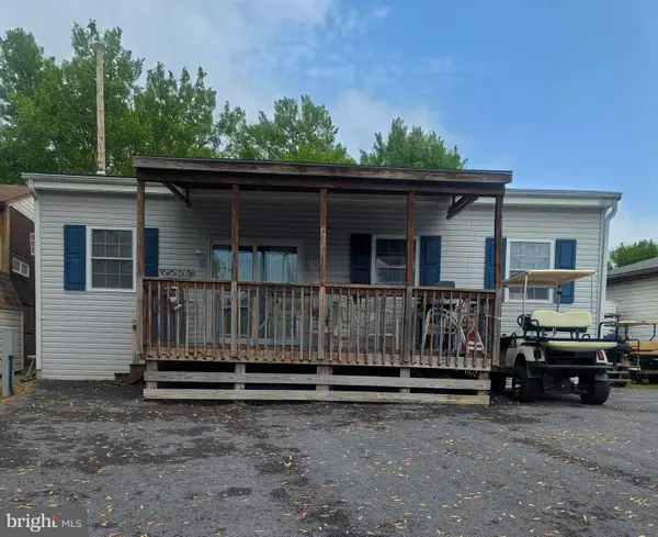 Block 32 Lot 4 Hilo Road, FALLING WATERS, WV 25419