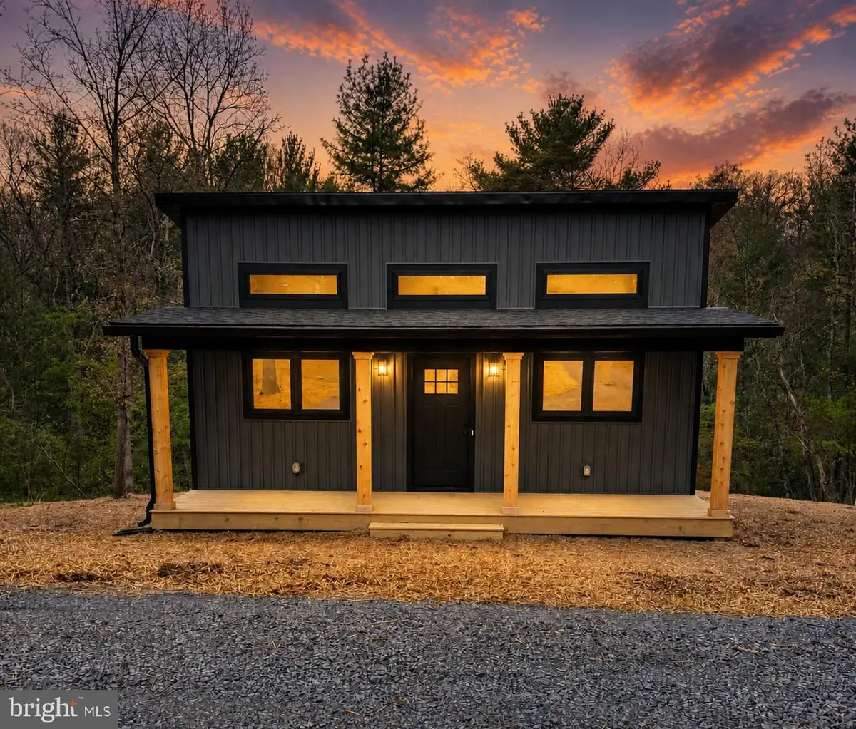 1040 Possum Hollow Trl, Gerrardstown, WV 25420 - #1