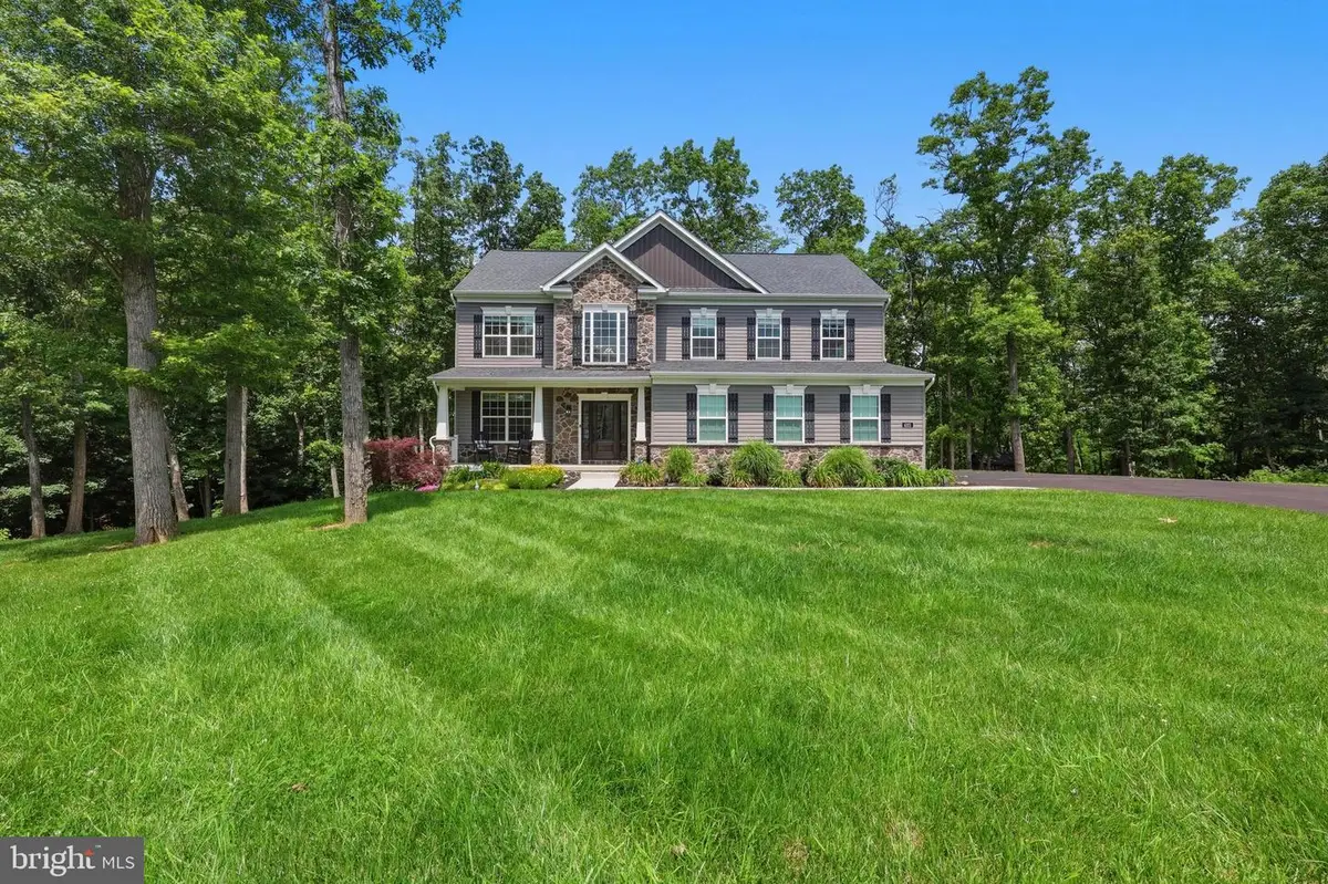 485 Underwood Dr, Falling Waters, WV 25419 - #1