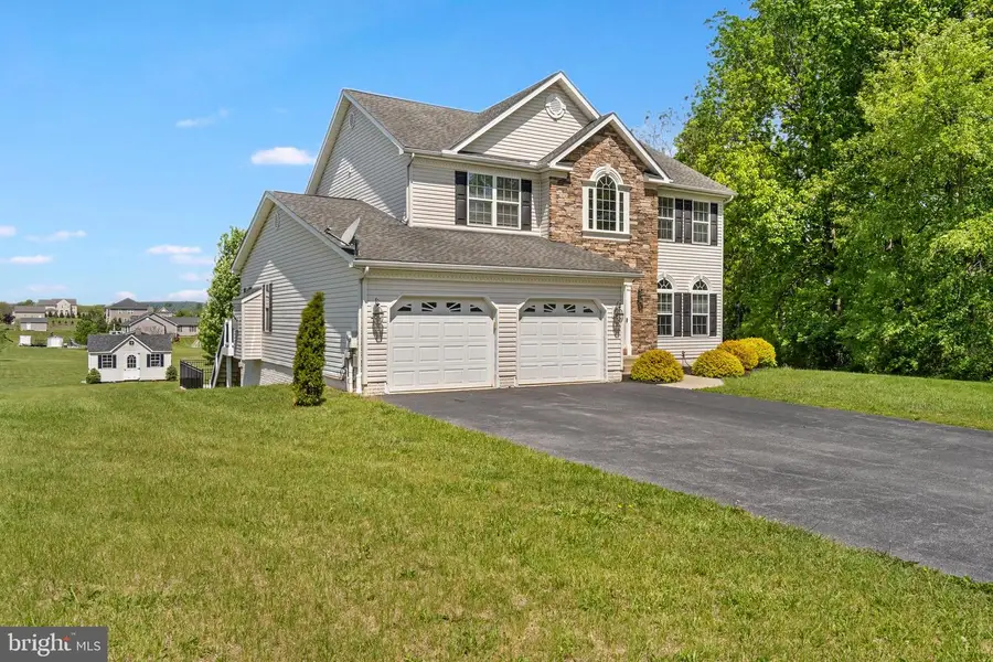 667 Hallmark Dr, Martinsburg, WV 25403 - #3