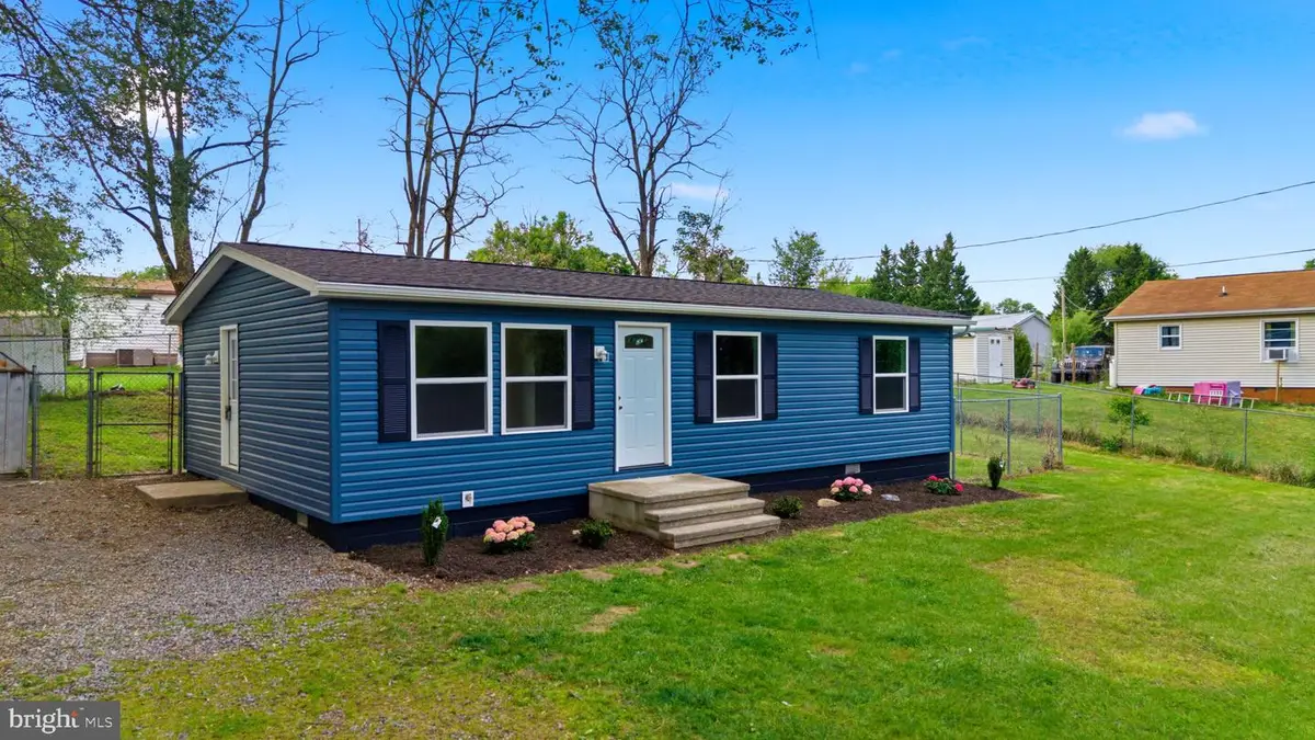 4 Cayman Ct, Martinsburg, WV 25404 - #1