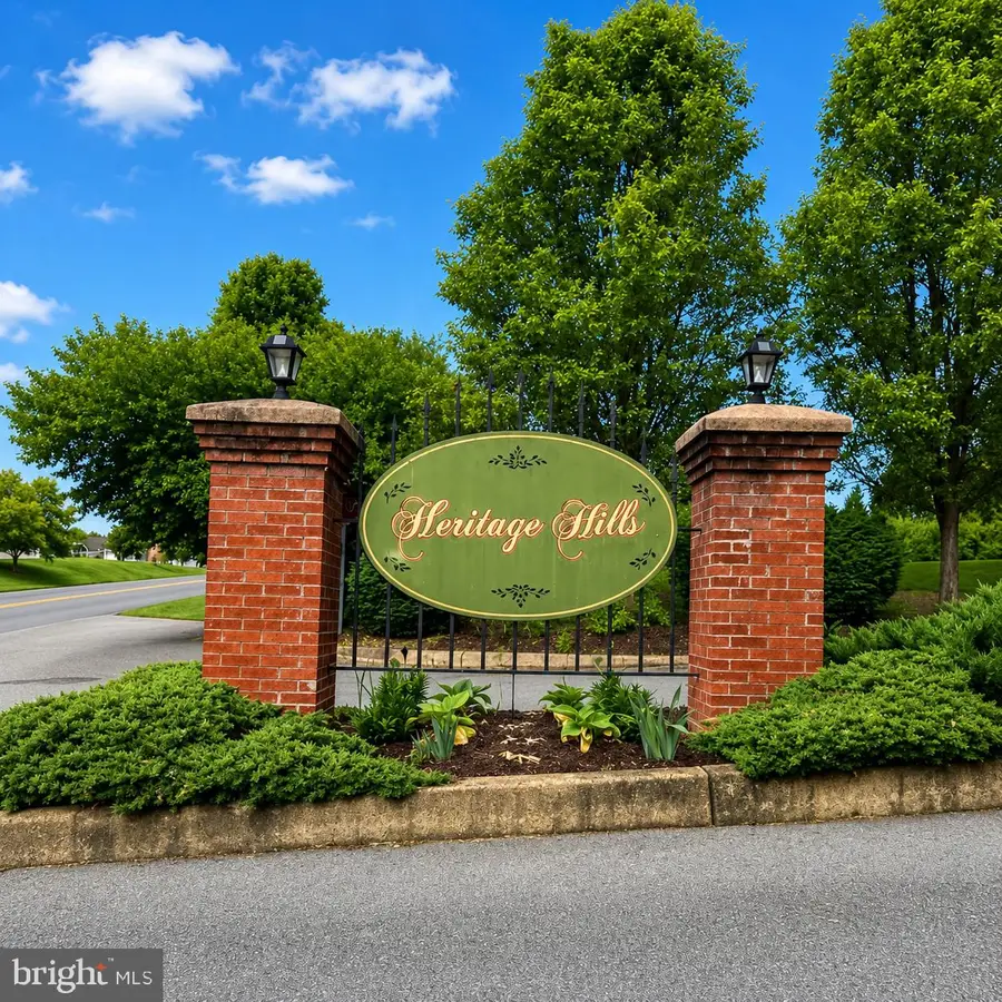 210 Lahaye Dr, Martinsburg, WV 25405 - #2