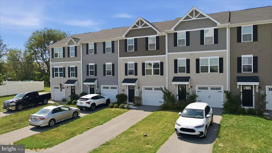 76 Chincoteague Ln, Martinsburg, WV 25403 - #3