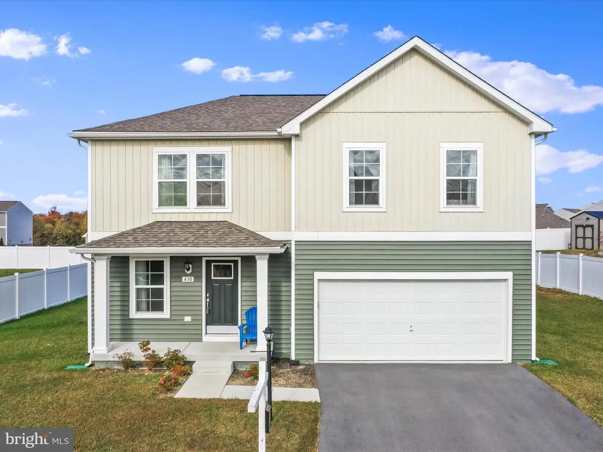 430 Eurasian Dr, Bunker Hill, WV 25413 - #1