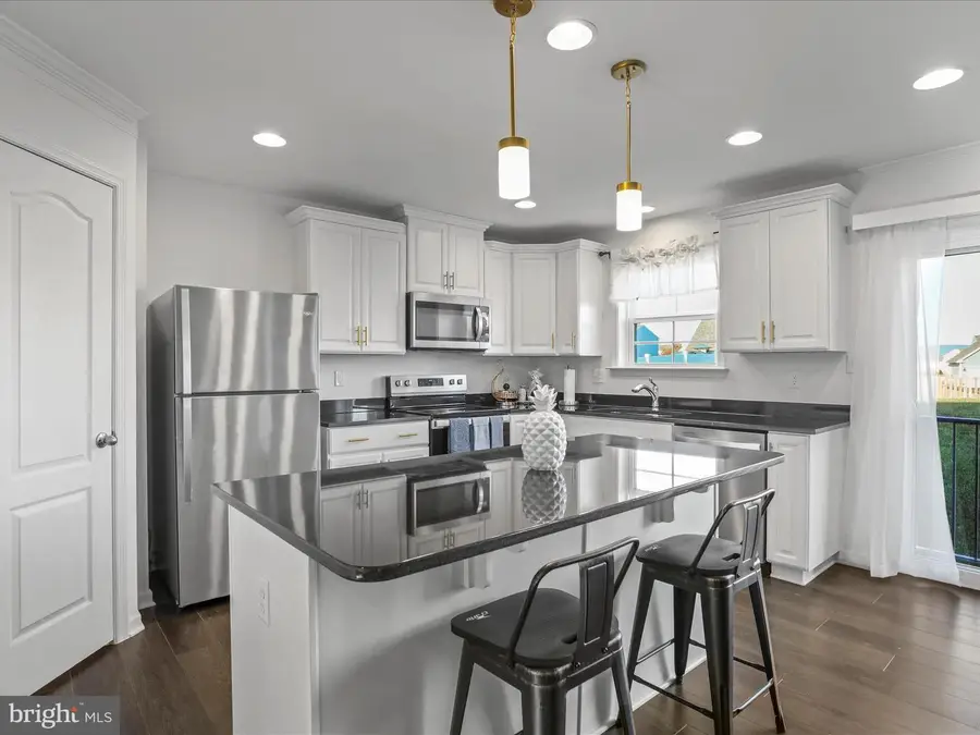 430 Eurasian Dr, Bunker Hill, WV 25413 - #2