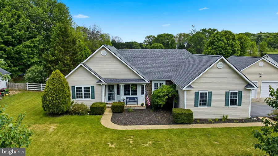100 Capricorn Dr, Martinsburg, WV 25403 - #3