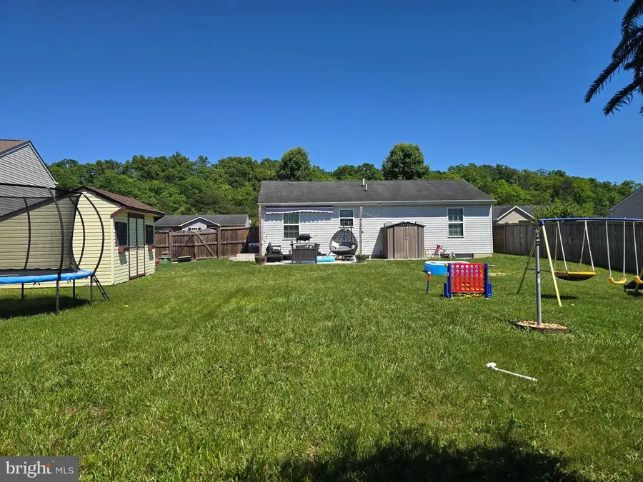 90 Eisenhower Cir, Inwood, WV 25428 - #3