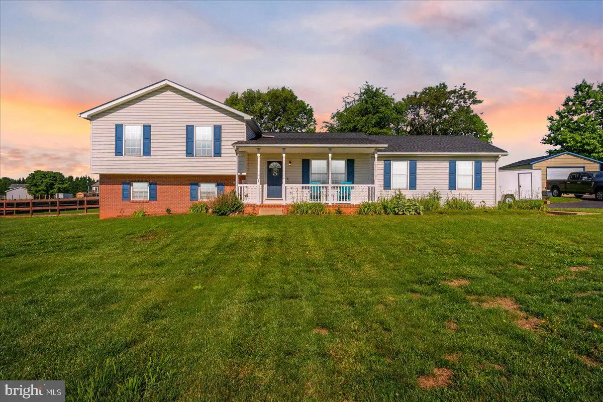 600 Canterbury Dr, Martinsburg, WV 25403 - #1