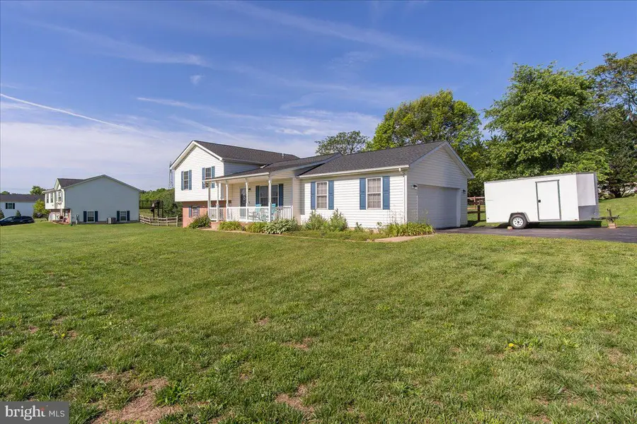 600 Canterbury Dr, Martinsburg, WV 25403 - #3
