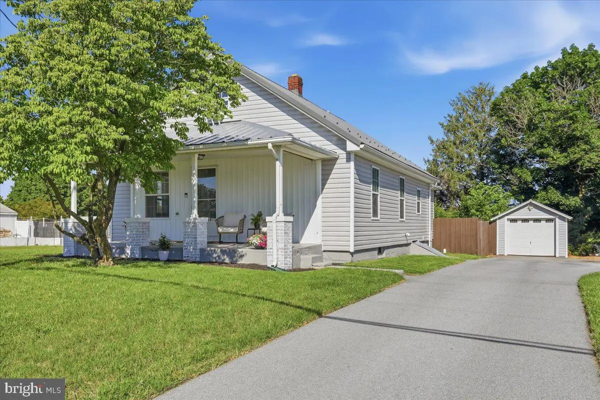 218 N Western Ave, Martinsburg, WV 25404 - #1