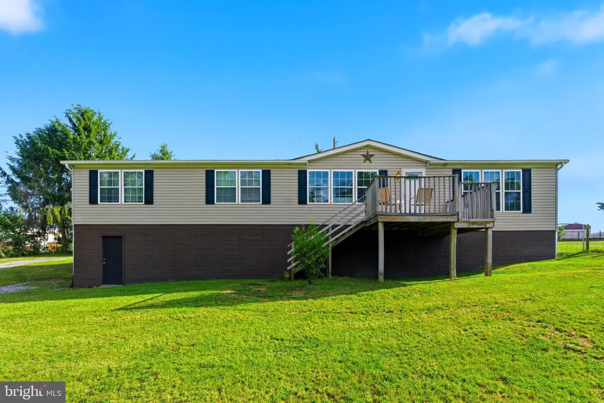 1898 Sawmill Rd, Hedgesville, WV 25427 - #1