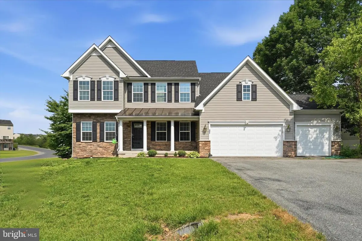 21 Whirlpool Way, Falling Waters, WV 25419 - #1