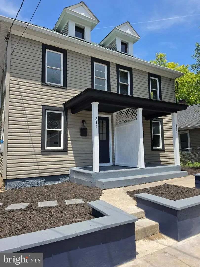 314 Randolph St, Martinsburg, WV 25401 - #1