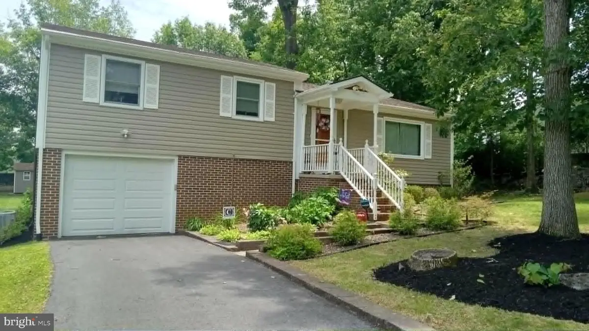 150 Tanbridge Dr, Martinsburg, WV 25401 - #1