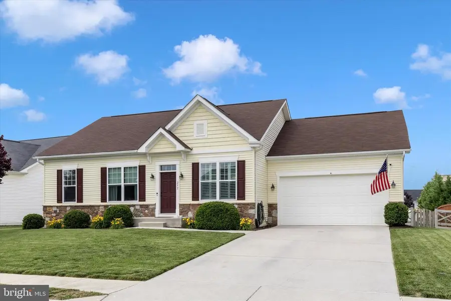 295 Aldershot Dr, Martinsburg, WV 25405 - #3