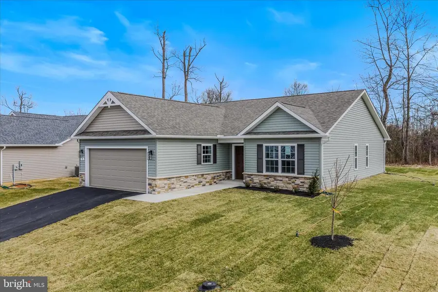 31 Boothbay Dr, Martinsburg, WV 25403 - #3