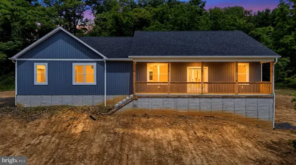 10353 Back Creek Valley Rd, HEDGESVILLE, WV 25427