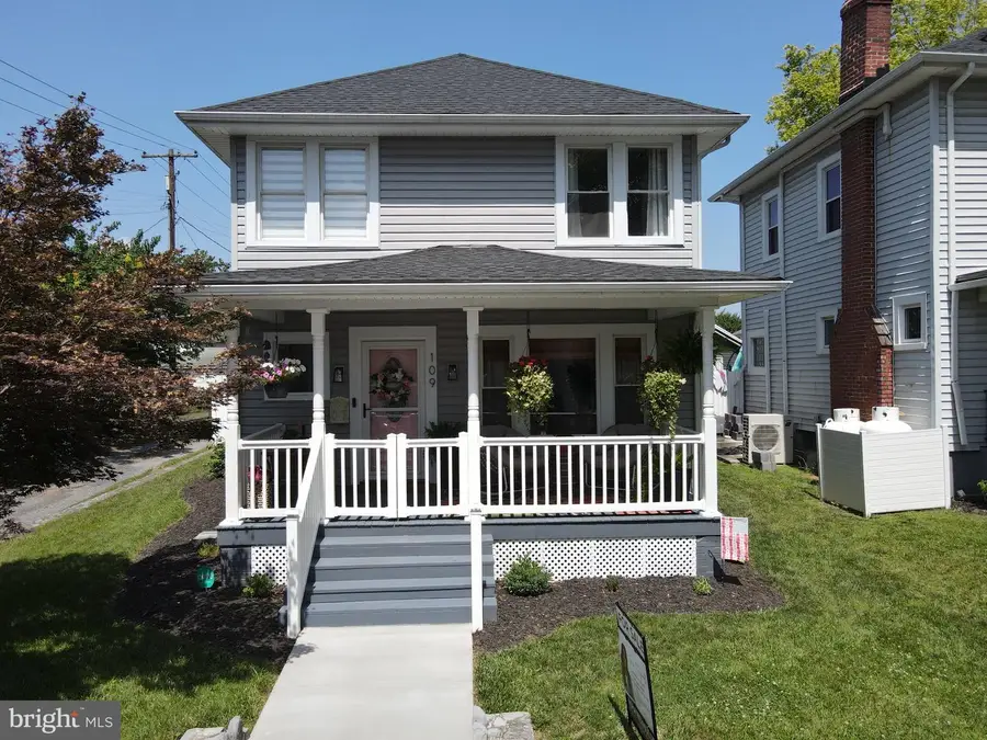 109 S Georgia Ave, Martinsburg, WV 25401 - #3
