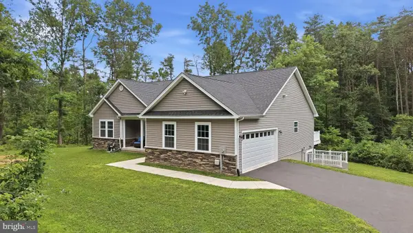 730 Basin Dr, INWOOD, WV 25428