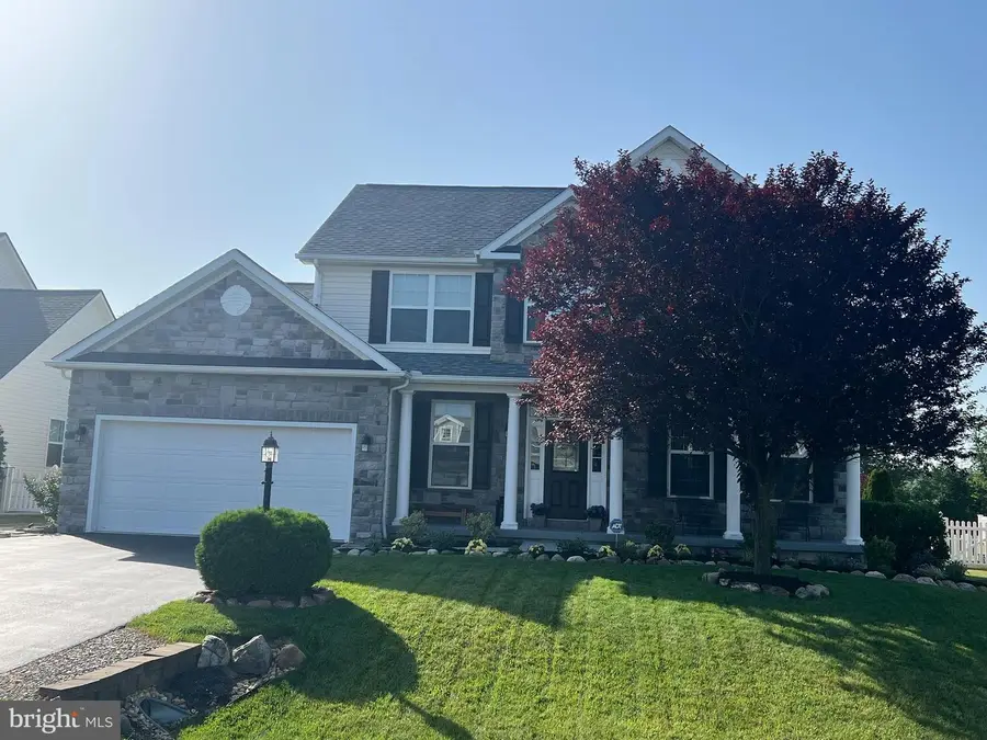 236 Shannon Ct, Inwood, WV 25428 - #2
