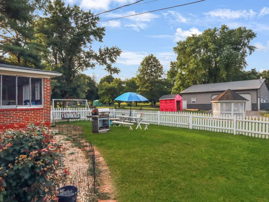 165 Brookdale Ave, Martinsburg, WV 25401 - #2