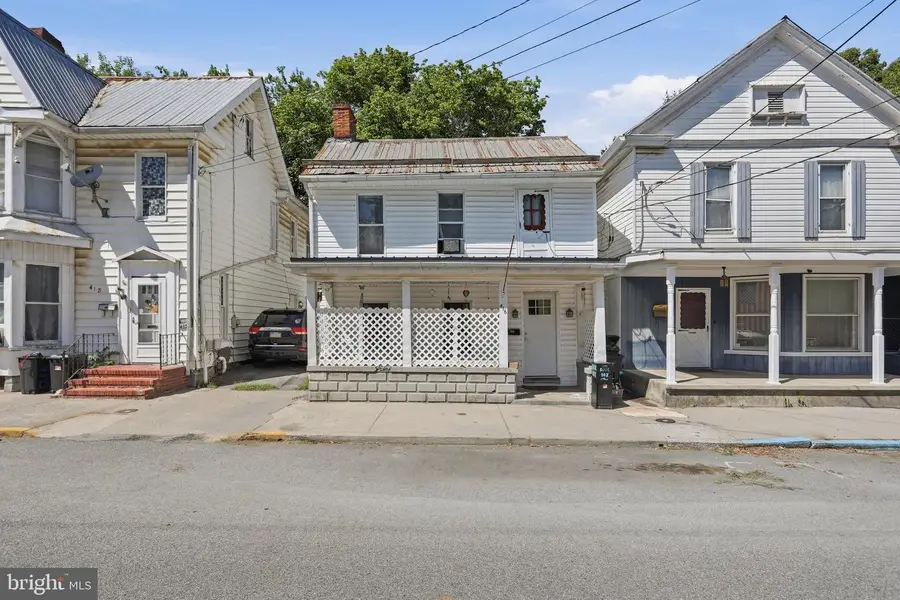 416 W John St, Martinsburg, WV 25401 - #2